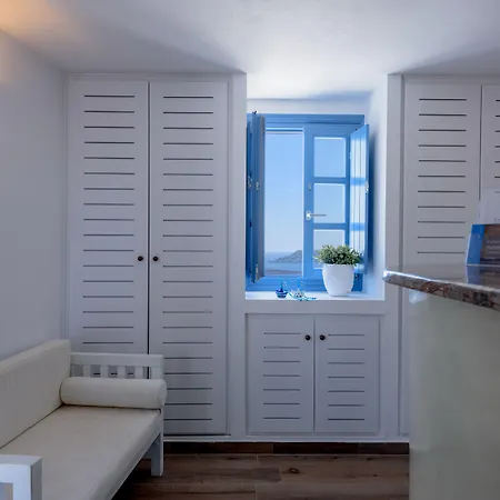 Kamares (adults Only) *