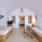 Kamares (adults Only)